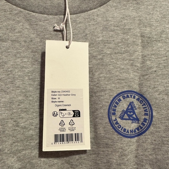 NWT Women's 7 Day Active Classic Gray Crewneck Sweatshirt and Sweatpants SET - Picture 2 of 7